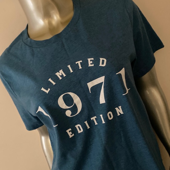 51st Birthday Vintage limited edition born in 1971 T-shirt size M turquoise - Picture 4 of 5